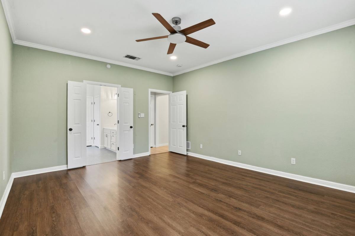 House for rent at 1404 Chaucer Dr, Cleburne, TX 76033