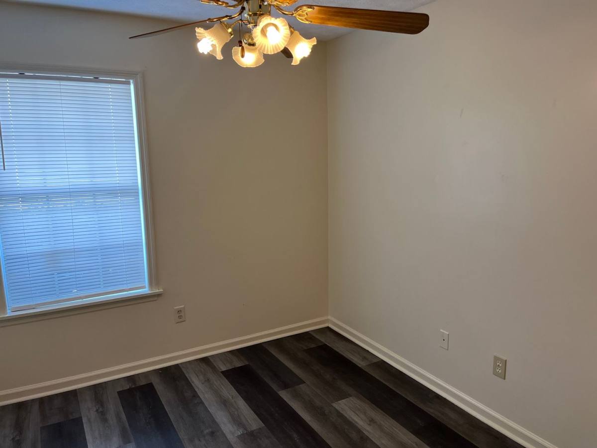 House for rent at 1958 Sara St, Auburn, AL 36830