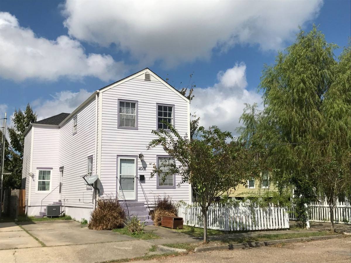 Apartment for rent at 4008-10 General Ogden, New Orleans, LA 70118