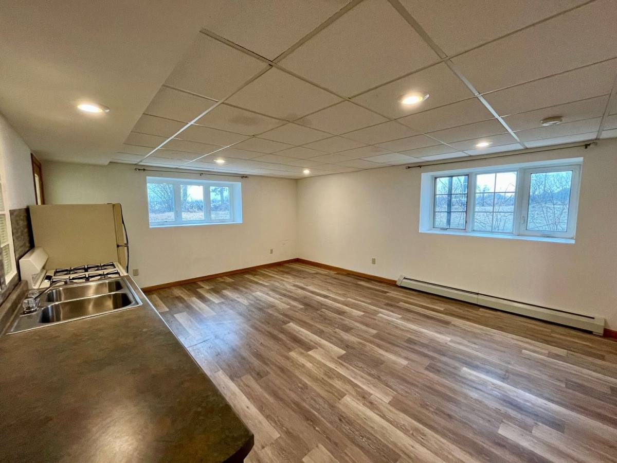 Apartment for rent at 2093 Creek Rd, Mosinee, WI 54455