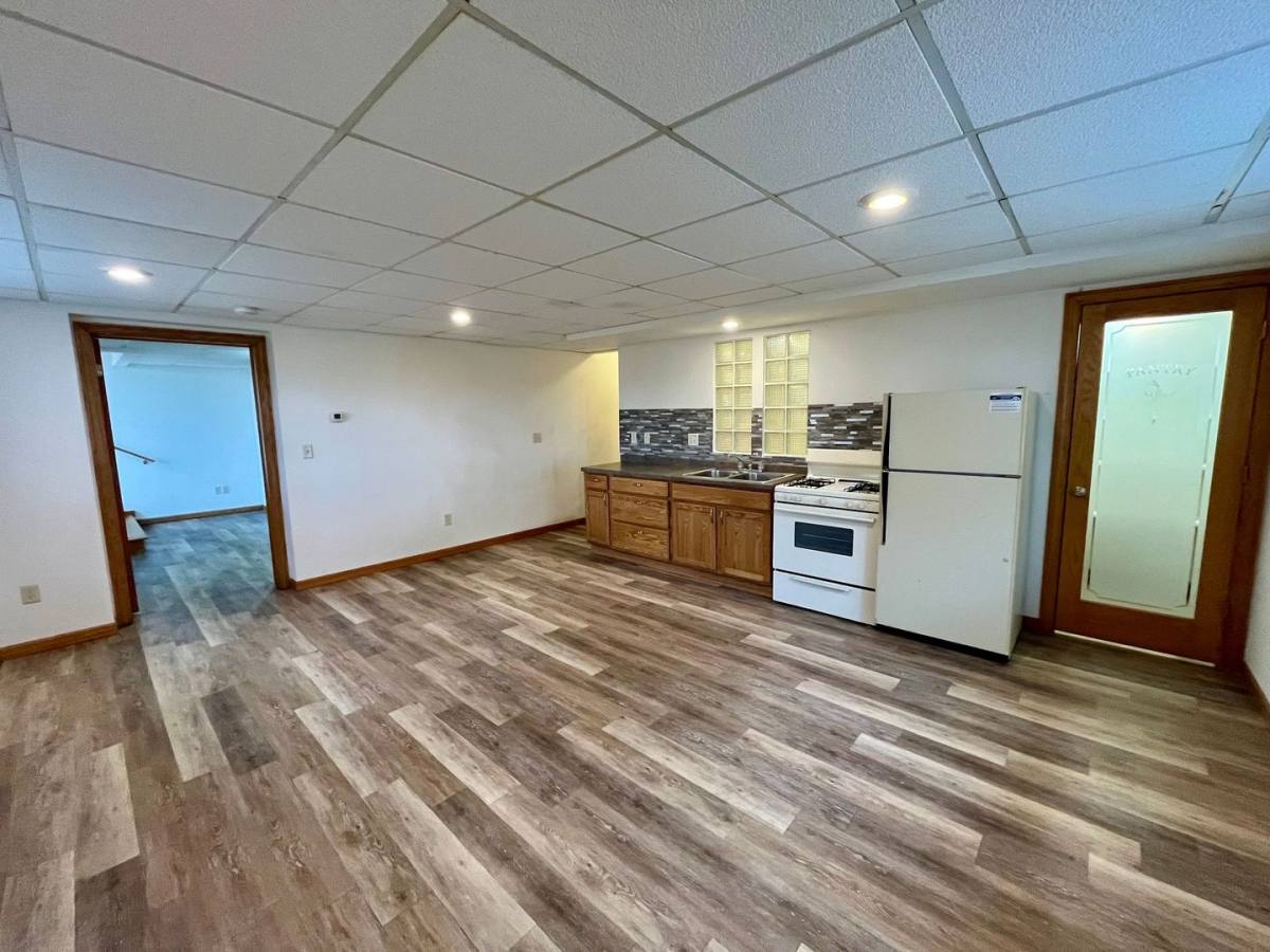 Apartment for rent at 2093 Creek Rd, Mosinee, WI 54455
