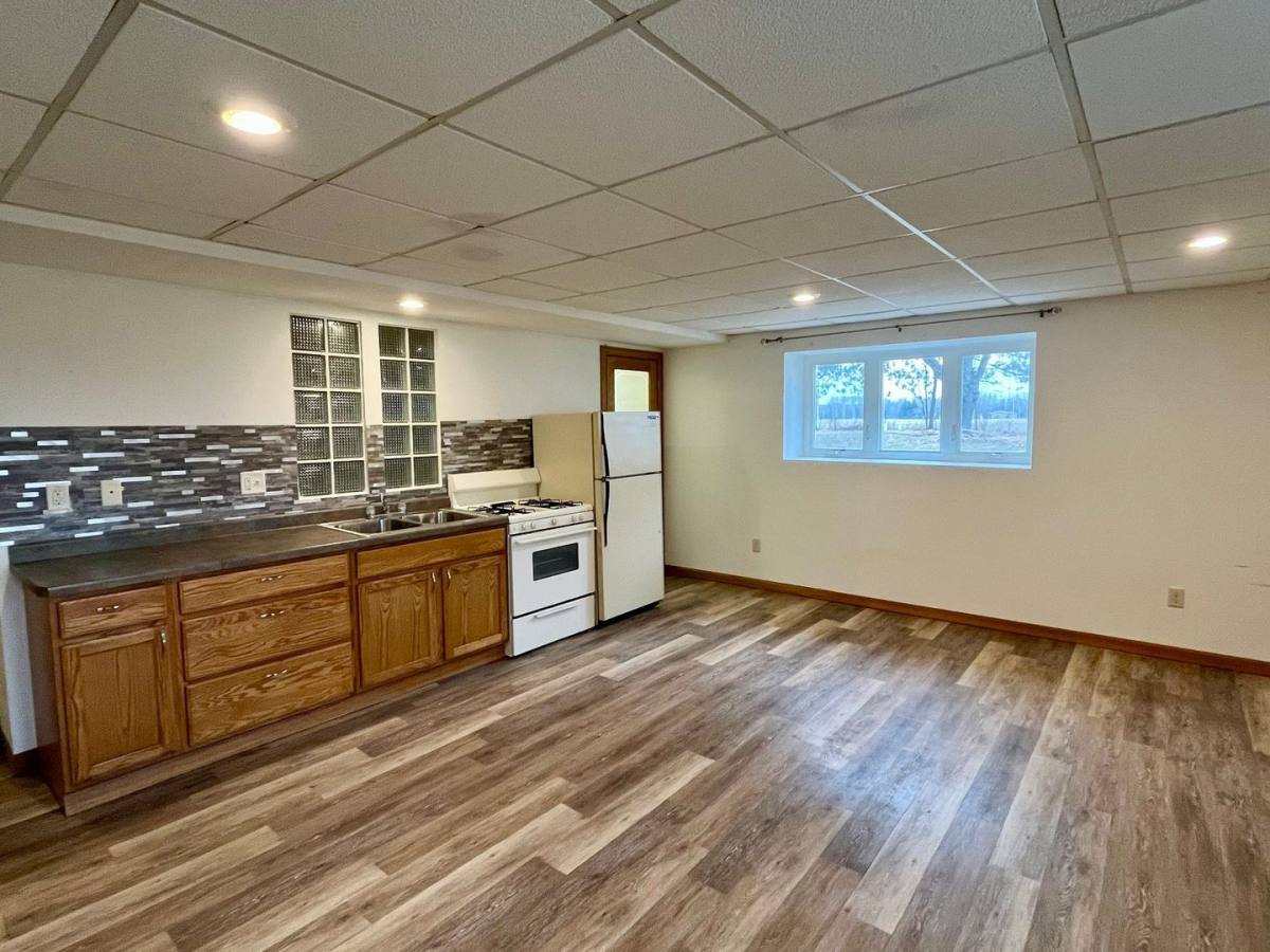 Apartment for rent at 2093 Creek Rd, Mosinee, WI 54455
