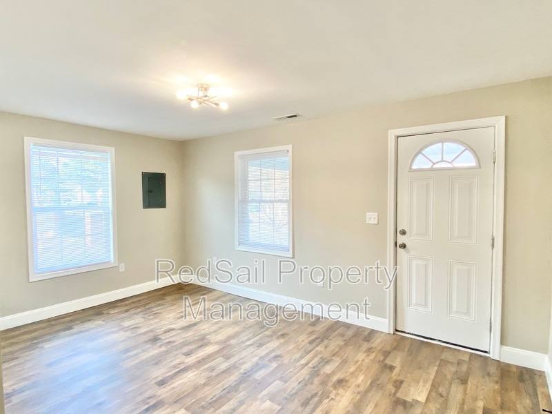 House for rent at 1010 36th St, Newport News, VA 23607