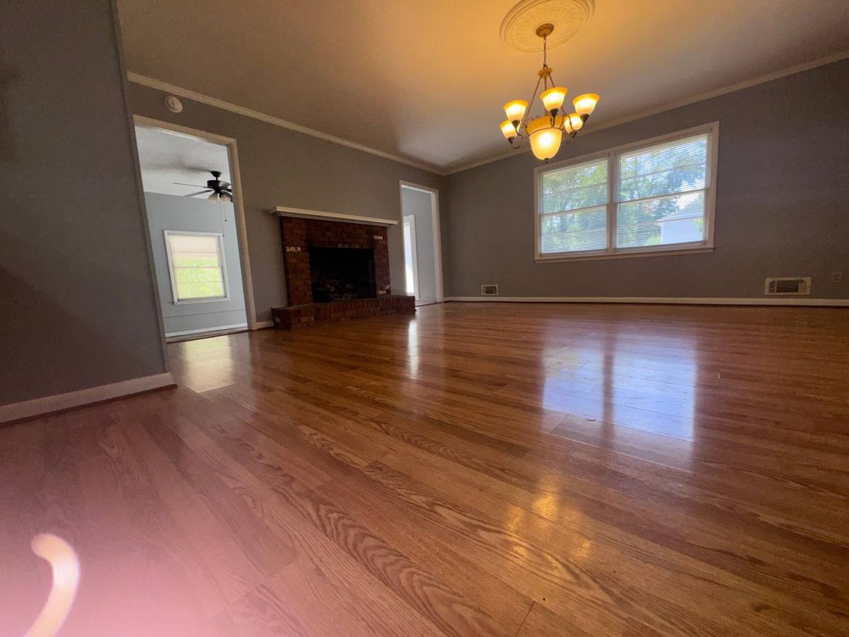 House for rent at 302 11th St NE, Jacksonville, AL 36265