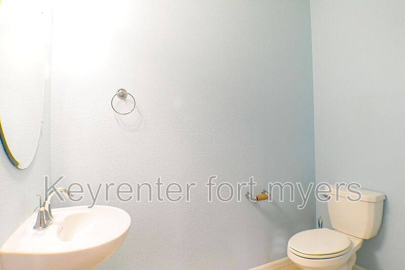 Townhouse for rent at 14688 Summer Rose Way, Fort Myers, FL 33919