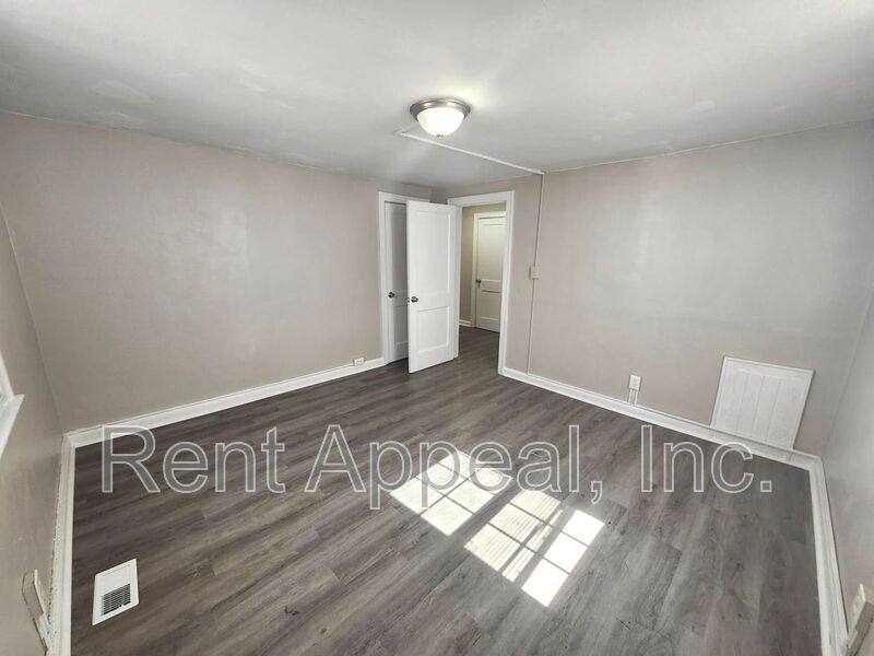House for rent at 5 Burbank Dr #B, Atlanta, GA 30314