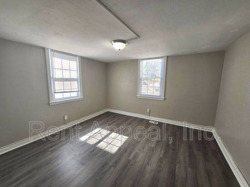 House for rent at 5 Burbank Dr #B, Atlanta, GA 30314