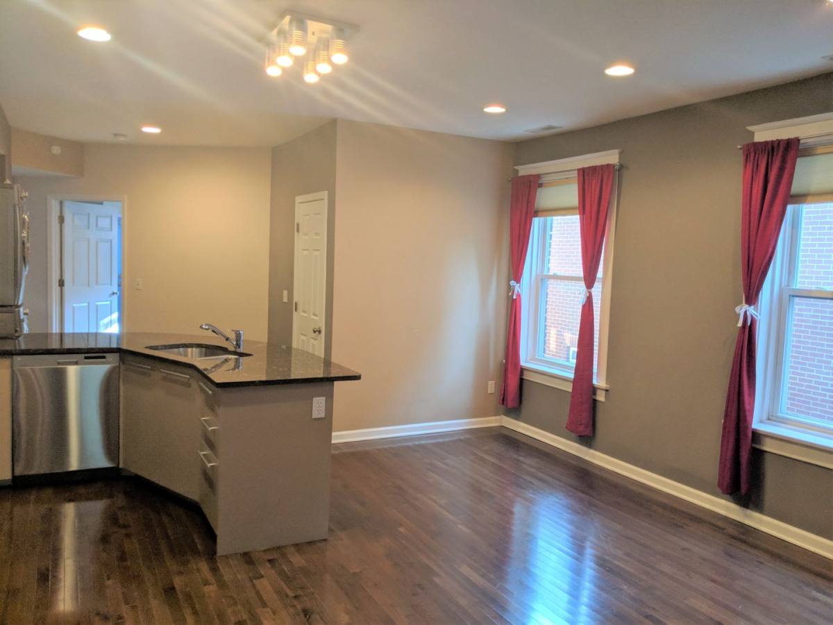 Apartment for rent at 4164 W Pine Ave, Saint Louis, MO 63108