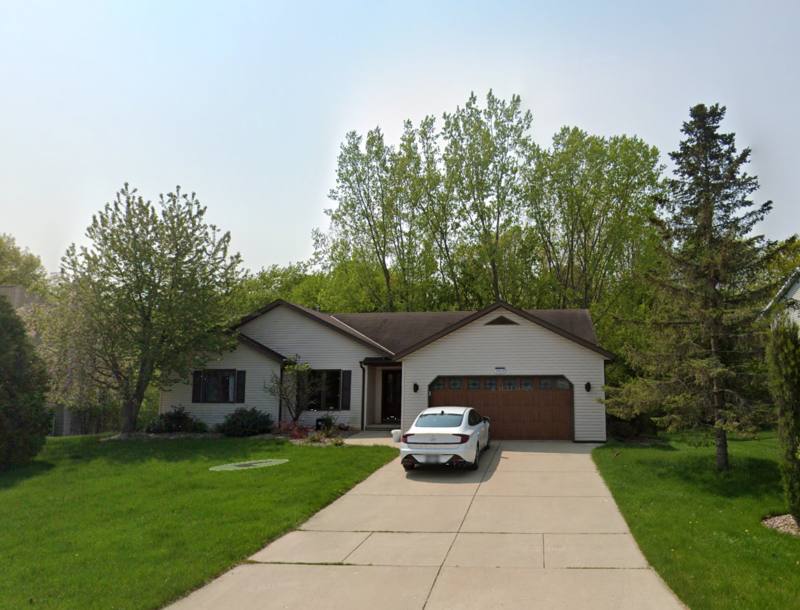 House for rent at 2863 Baylite Dr, Green Bay, WI 54313