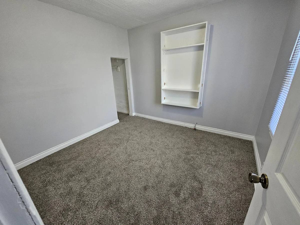 House for rent at 6828 Meadow, Warren, MI 48091