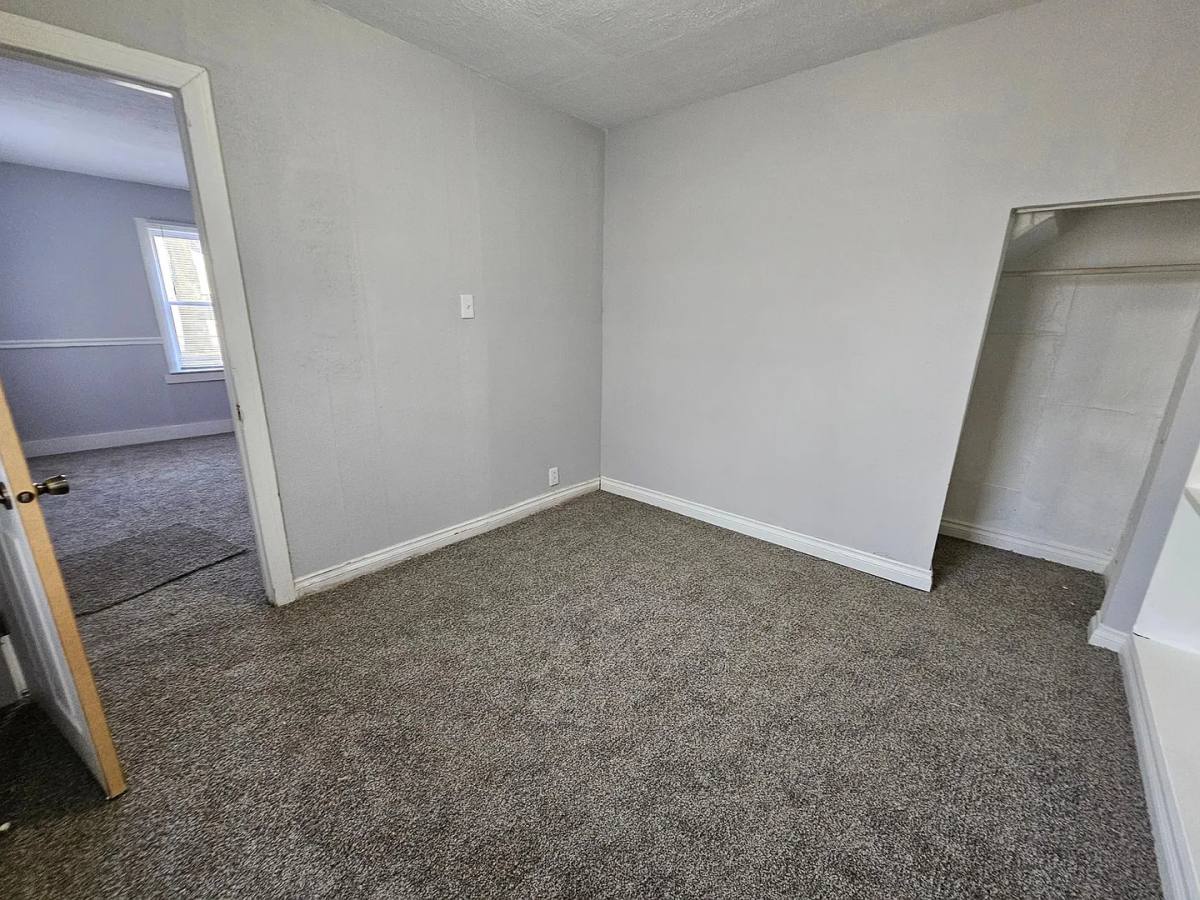 House for rent at 6828 Meadow, Warren, MI 48091