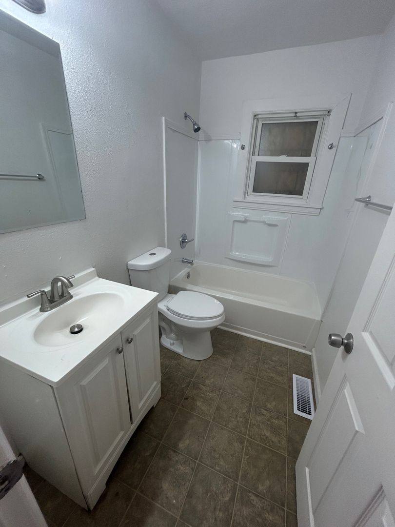 House for rent at 819 Mildred, East Saint Louis, IL 62206