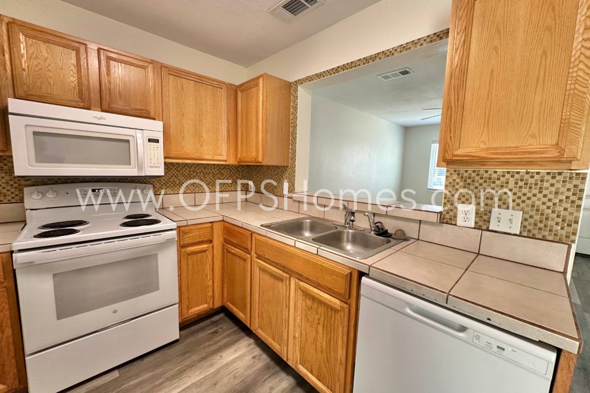 Townhouse for rent at 710 Legion Dr #O2, Destin, FL 32541