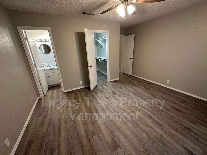 Apartment for rent at 1116 N Nolan River Rd #A, Cleburne, TX 76033