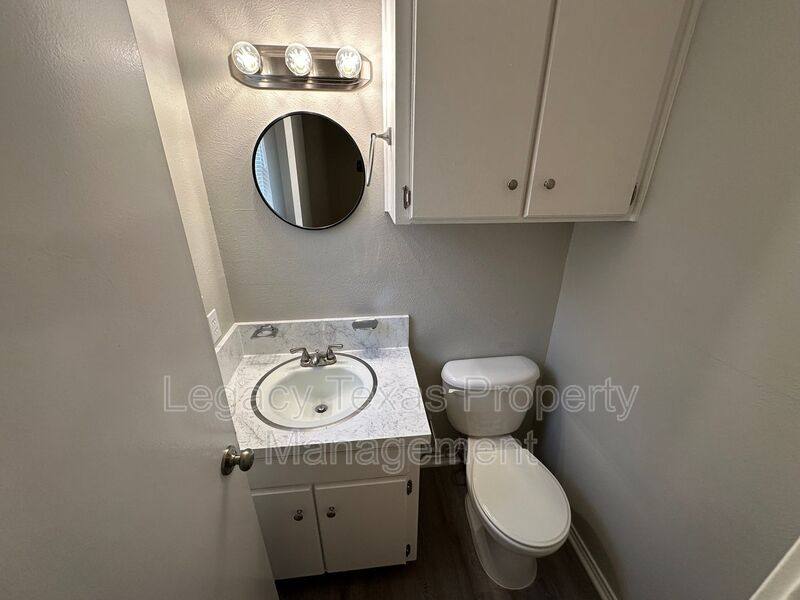 Apartment for rent at 1116 N Nolan River Rd #A, Cleburne, TX 76033