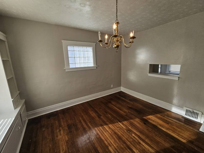 House for rent at 4916 E 85th St, Cleveland, OH 44125