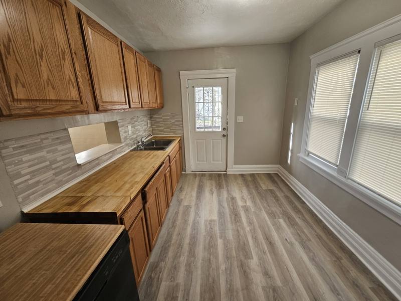 House for rent at 4916 E 85th St, Cleveland, OH 44125
