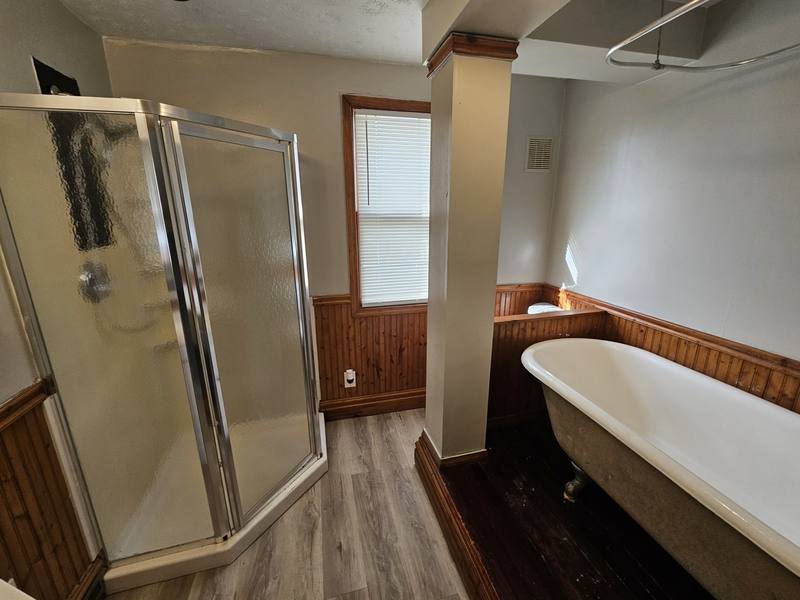House for rent at 4916 E 85th St, Cleveland, OH 44125
