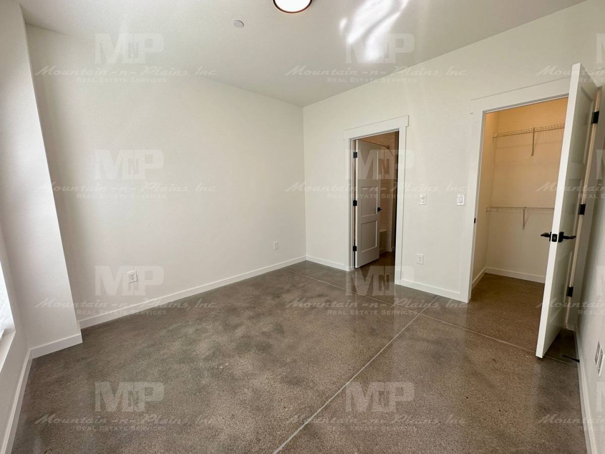 Townhouse for rent at 301 Parker St, Fort Collins, CO 80525