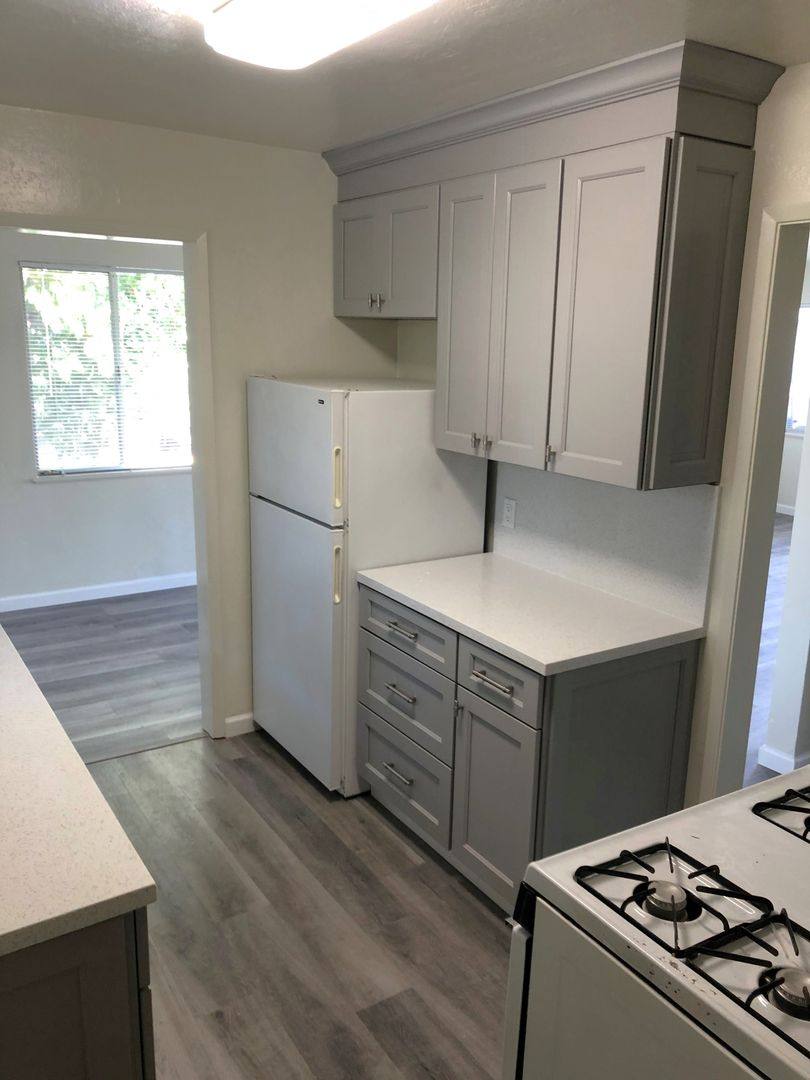 Apartment for rent at 905 Santa Clara Ave, Alameda, CA 94501