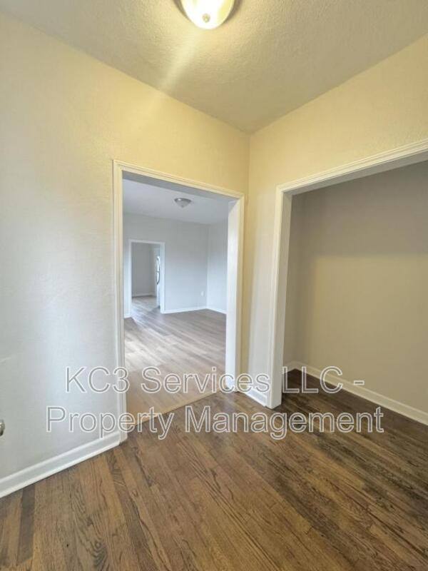 Apartment for rent at 129 Brooklyn Ave, Kansas City, MO 64124