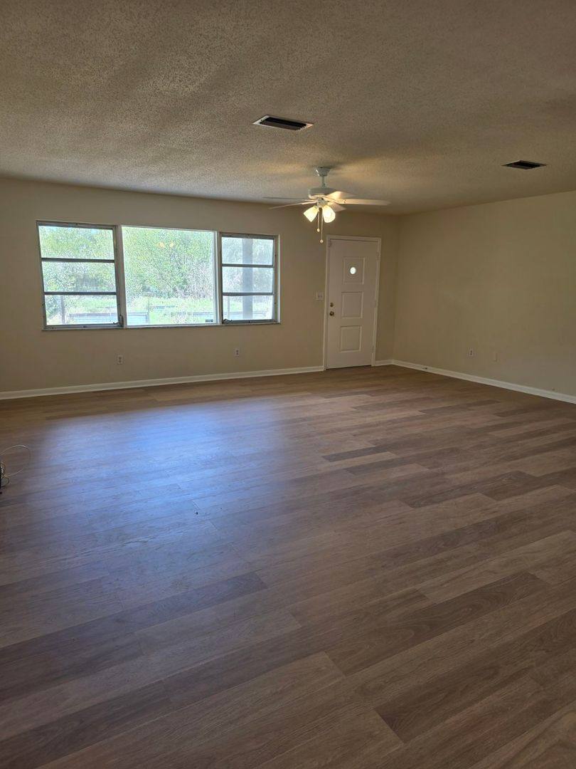 House for rent at 5015 Darlington Rd, Holiday, FL 34690