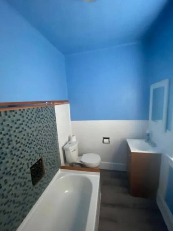 Apartment for rent at 152 N Robinson St #1, Philadelphia, PA 19139