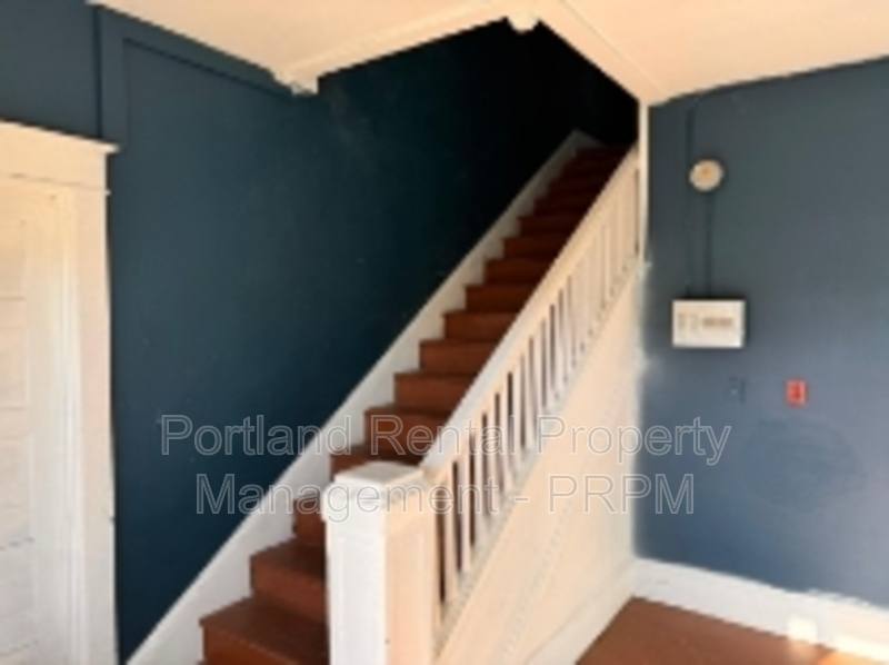 Apartment for rent at 2214 5th St #14, Tillamook, OR 97141