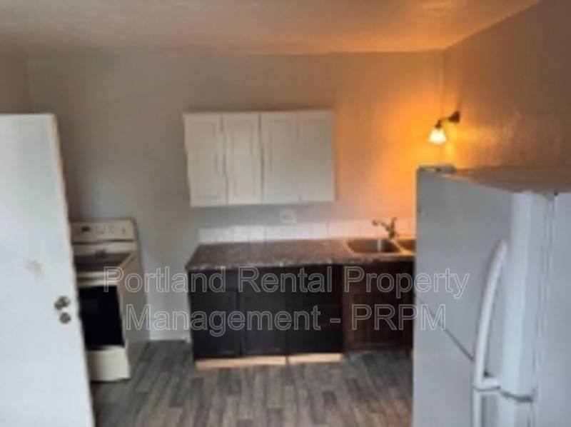 Apartment for rent at 2214 5th St #14, Tillamook, OR 97141