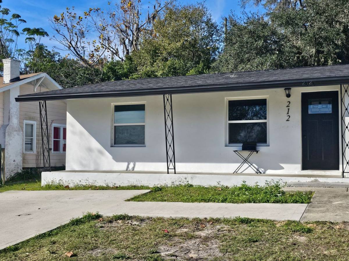 House for rent at 212 S 3rd St, Haines City, FL 33844