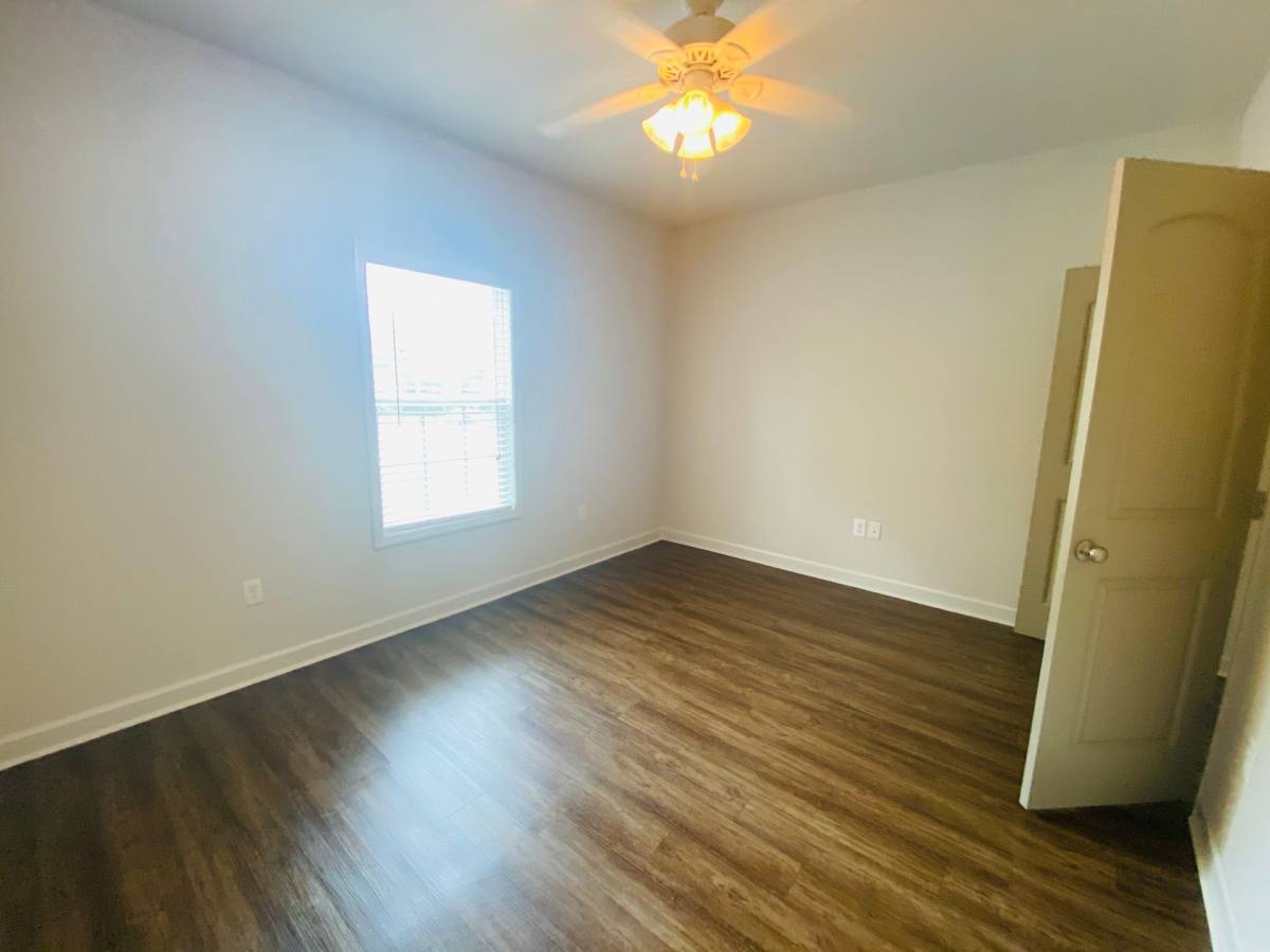 Apartment for rent at 810 Baytree Rd, Valdosta, GA 31602