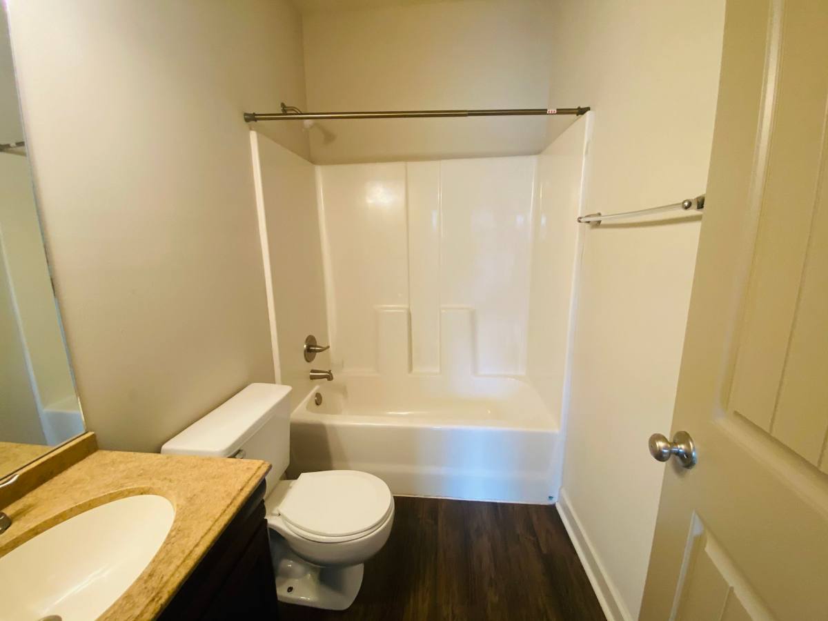 Apartment for rent at 810 Baytree Rd, Valdosta, GA 31602