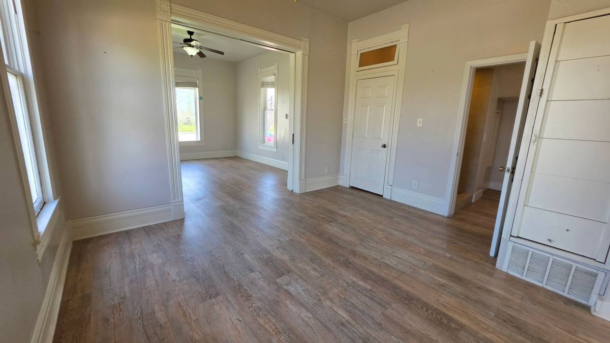 Apartment for rent at 145 N Kealy St, Lewisville, TX 75057