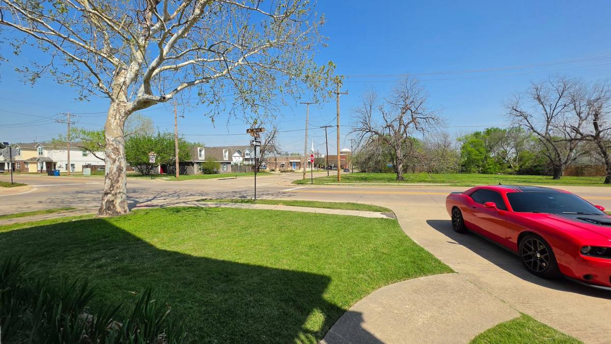 Apartment for rent at 145 N Kealy St, Lewisville, TX 75057