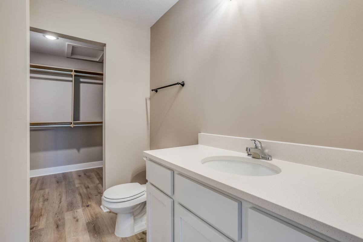 Apartment for rent at 6832 W Kollmeyer St, Wichita, KS 67205