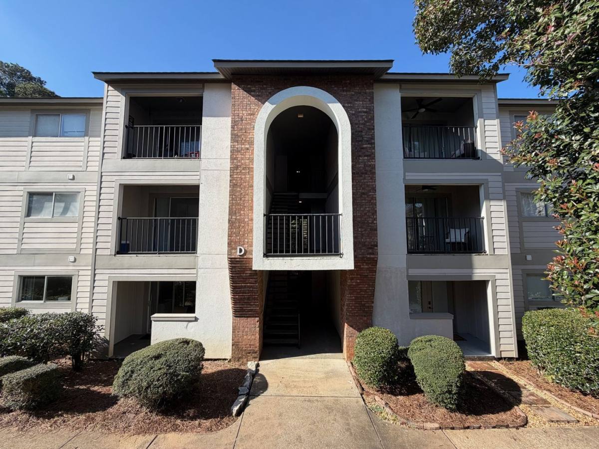 Condo for rent at 601 N Gay St #D-202, Auburn, AL 36830