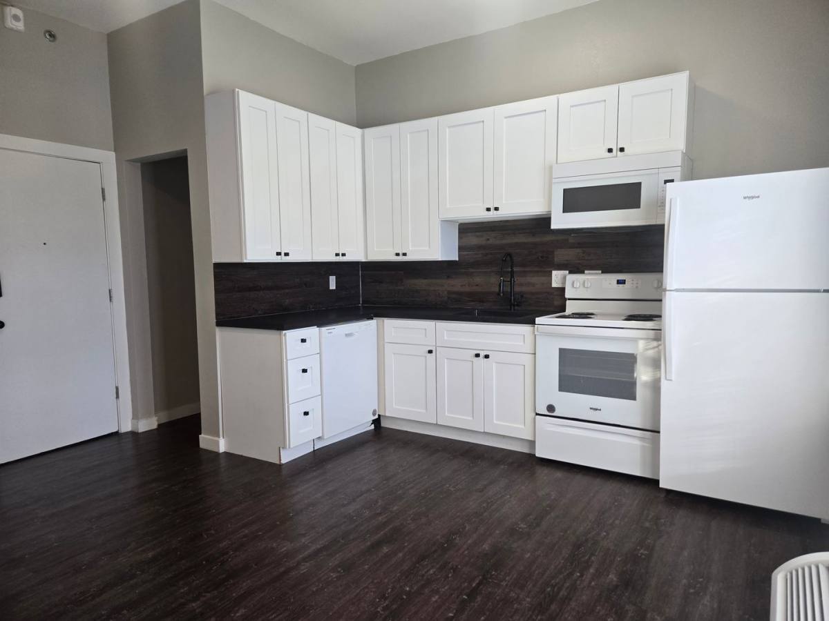 Apartment for rent at 707 NW 4th Ave, Mineral Wells, TX 76067