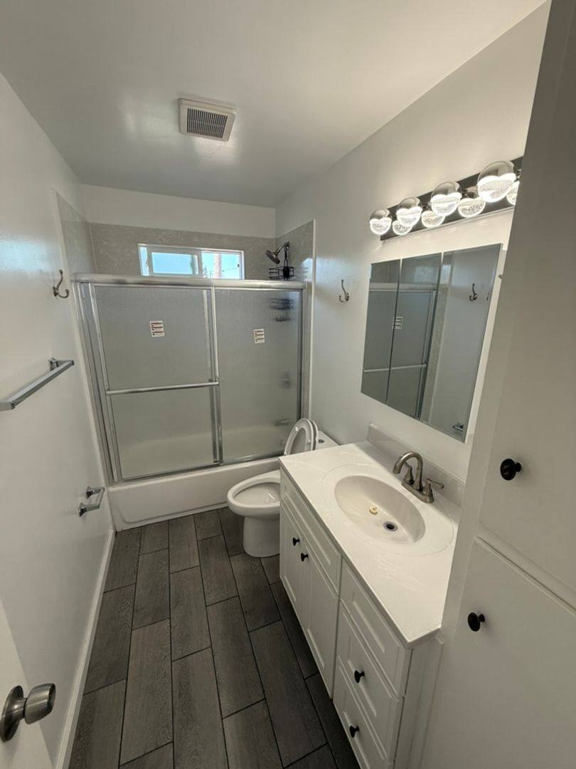 Apartment for rent at 25155-25173 Huntwood Ave, Hayward, CA 94544
