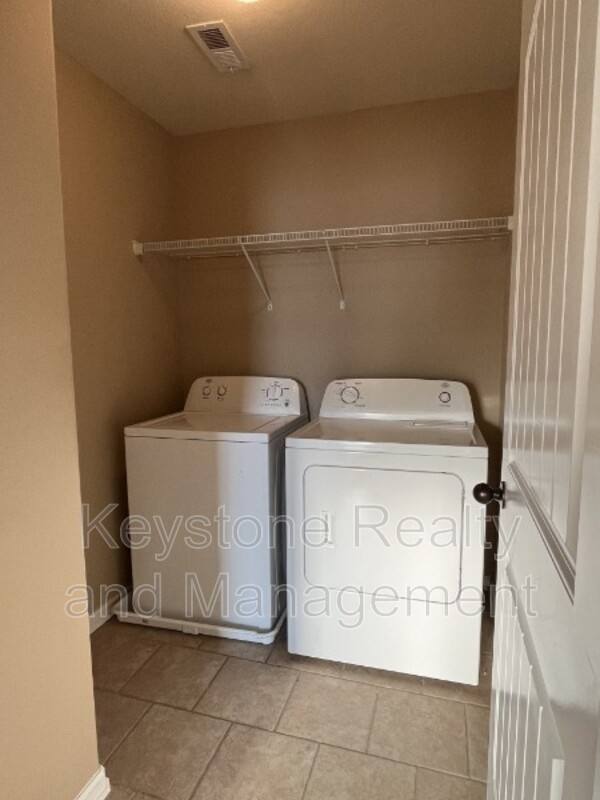 House for rent at 3357 Wiser Dr, Clarksville, TN 37042