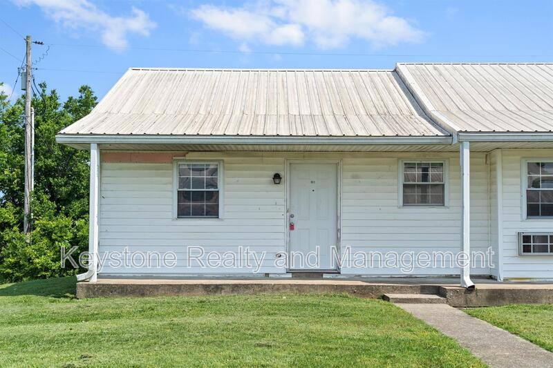 Apartment for rent at 308 Thompsonville Lane #801, Oak Grove, KY 42262