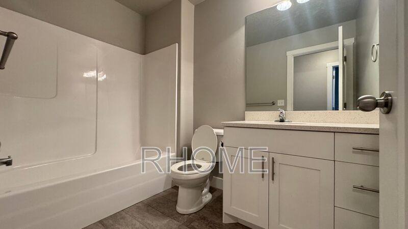 Townhouse for rent at 3607 E Sapphire Creek, Eagle Mountain, UT 84005