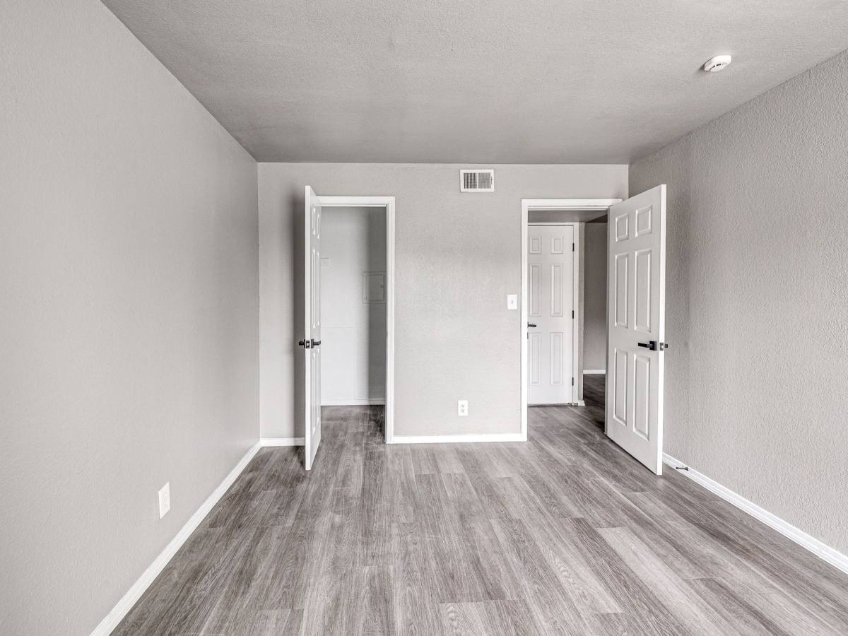 Apartment for rent at 12525 E 41st St, Tulsa, OK 74146