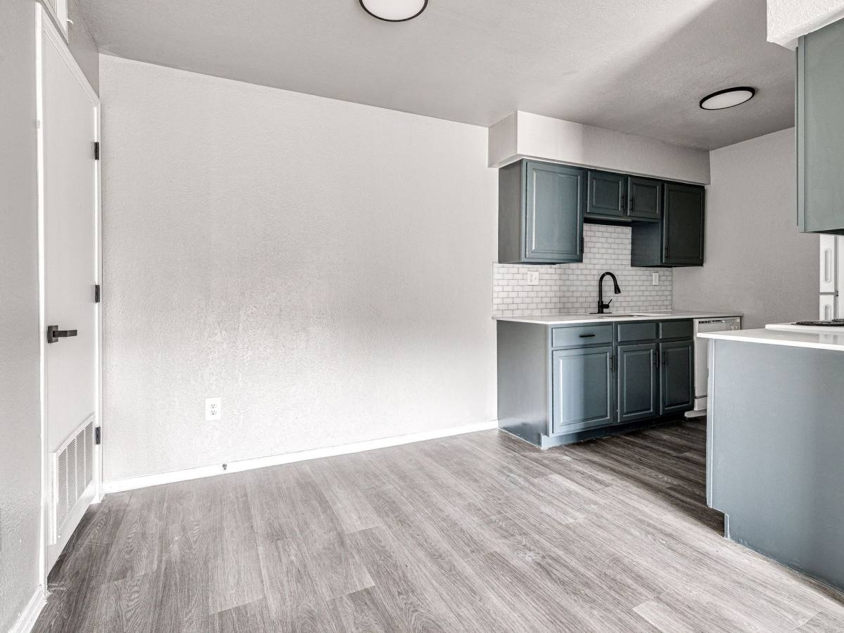 Apartment for rent at 12525 E 41st St, Tulsa, OK 74146