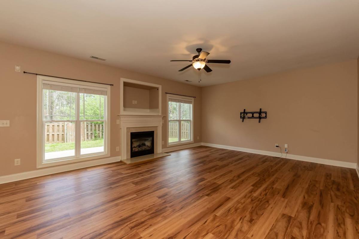 House for rent at 913 Steelhorse Dr, Fuquay Varina, NC 27526