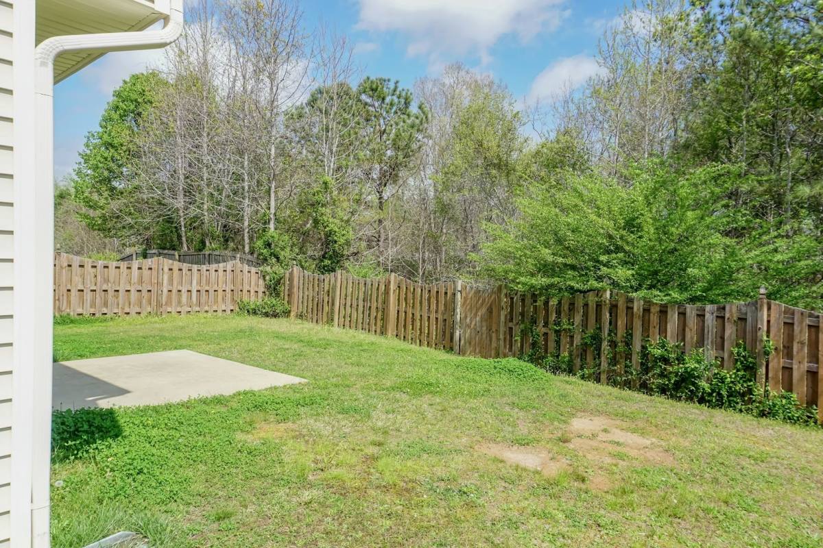 House for rent at 913 Steelhorse Dr, Fuquay Varina, NC 27526