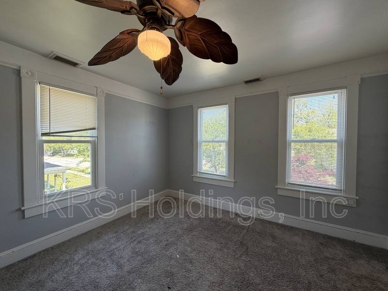House for rent at 1110 Park Ave, Chesapeake, VA 23324