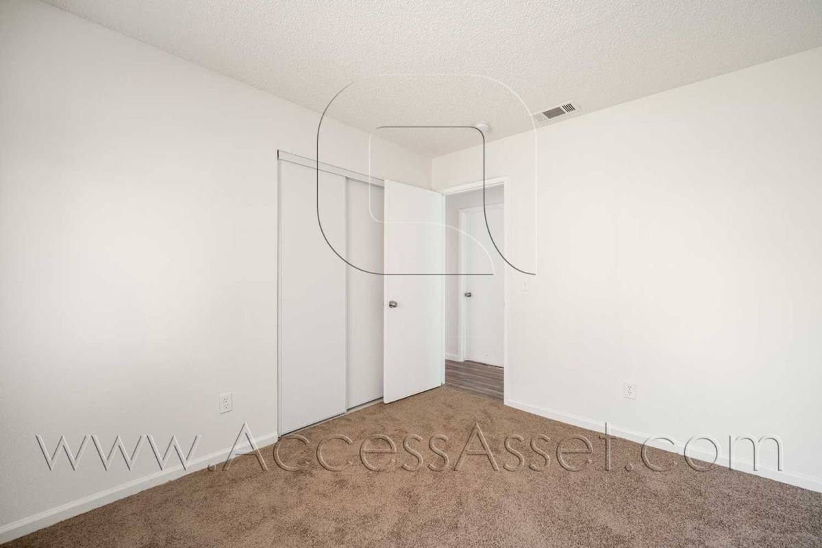 House for rent at 14710 Mesa St, Hesperia, CA 92345