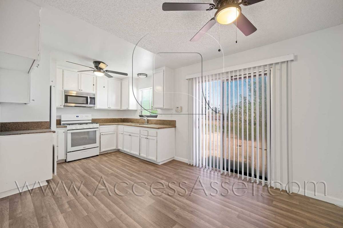 House for rent at 14710 Mesa St, Hesperia, CA 92345