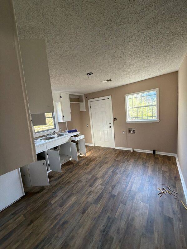 House for rent at 267 Woody Dr, Jackson, MS 39212