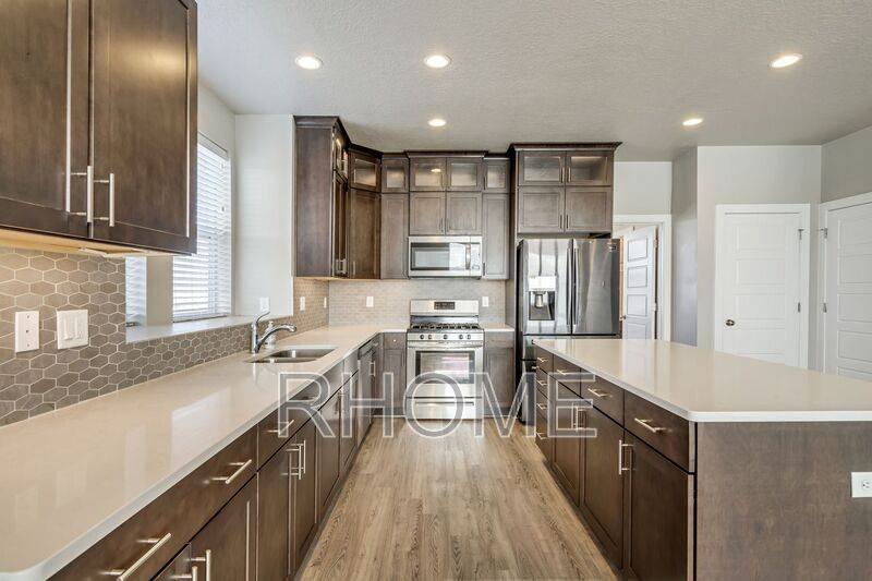 Townhouse for rent at 7852 S 5440 W, West Jordan, UT 84081